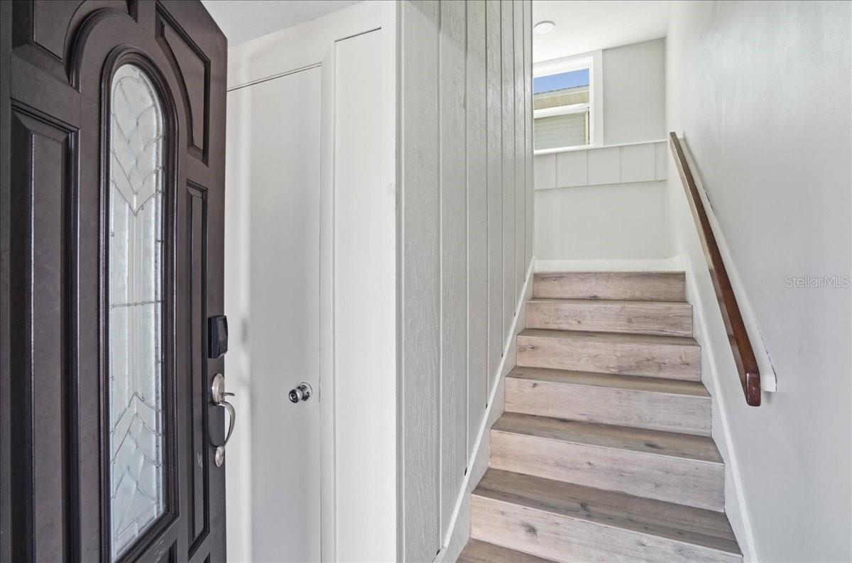 Image 9 of 84 For 2518 Avenue B