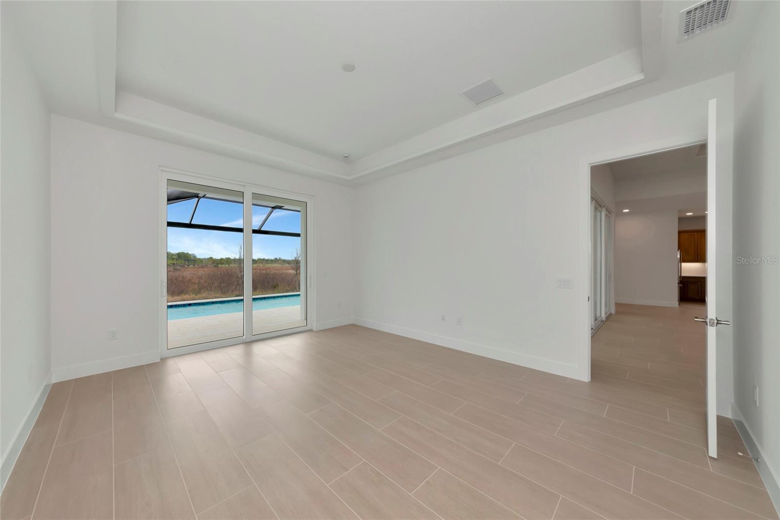 Image 20 of 63 For 1408 Lions Paw Path