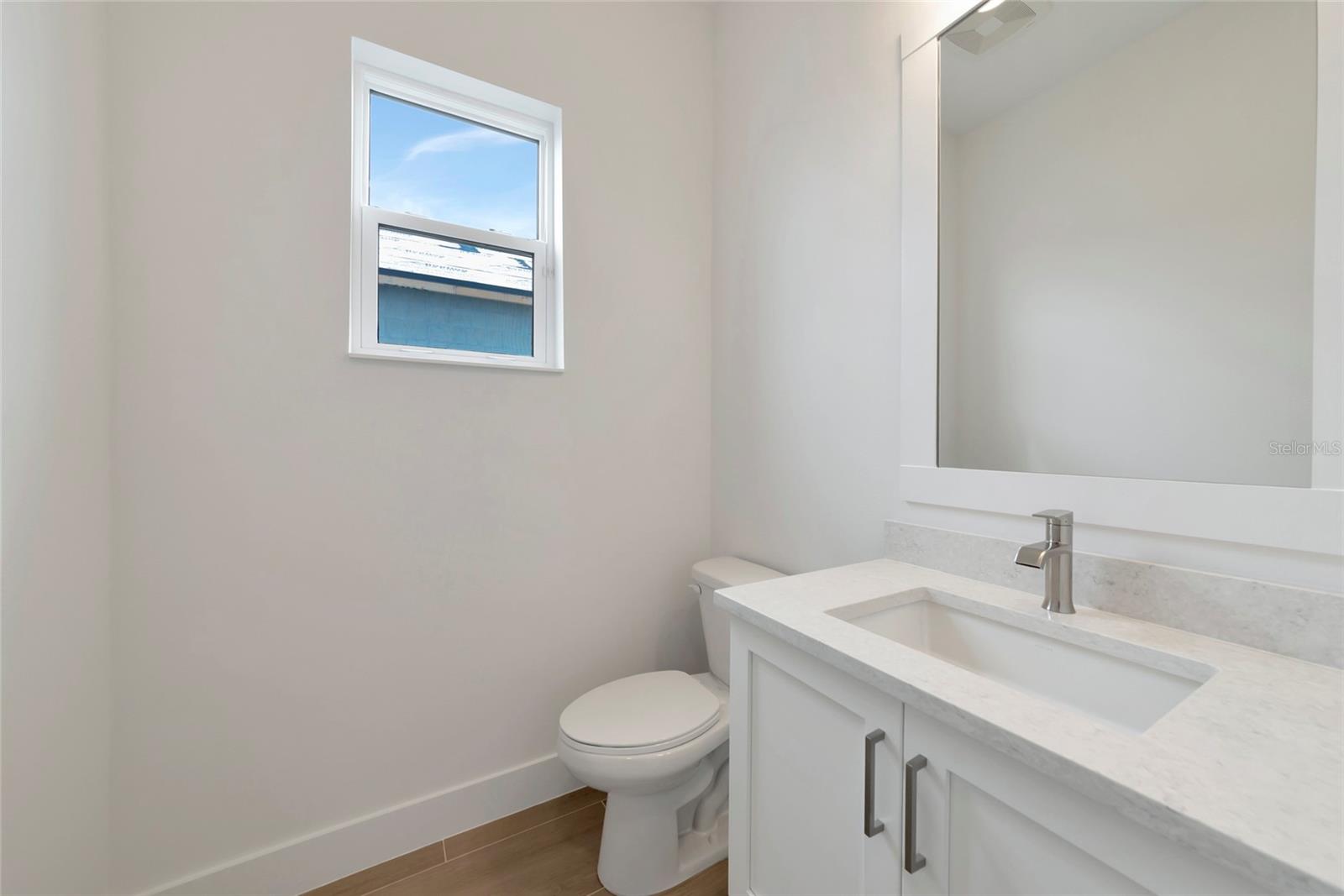 Image 46 of 63 For 1408 Lions Paw Path