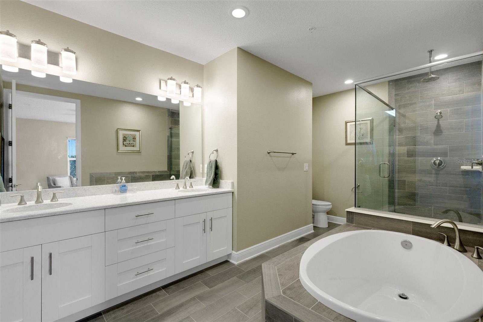 Image 22 of 50 For 3450 77th Street W 201