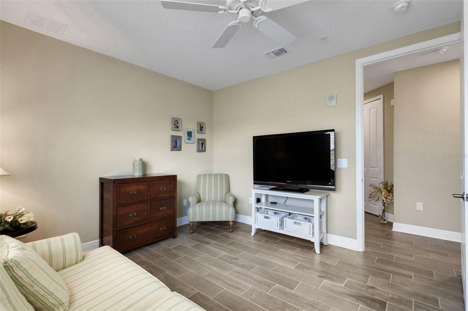 Image 31 of 50 For 3450 77th Street W 201