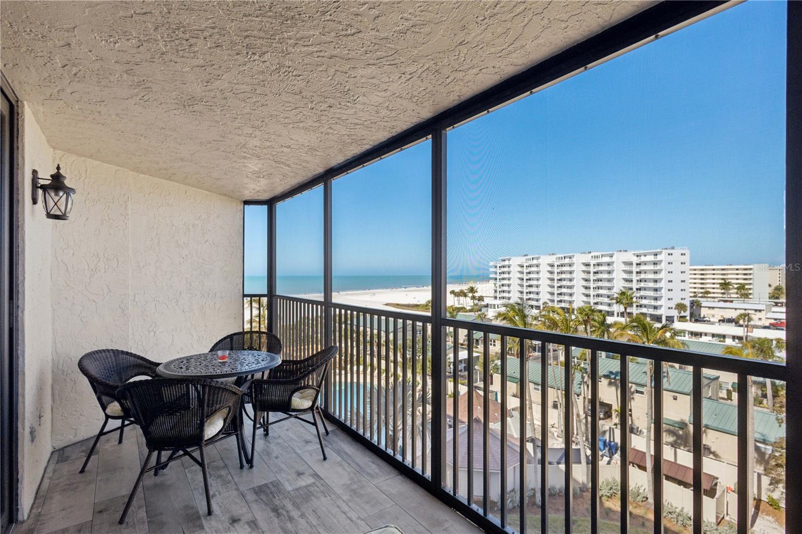 Image 26 of 39 For 5880 Midnight Pass Road 704