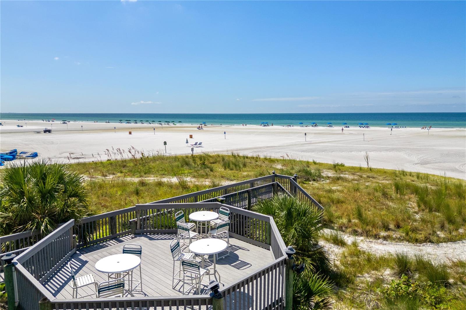 Image 36 of 39 For 5880 Midnight Pass Road 704