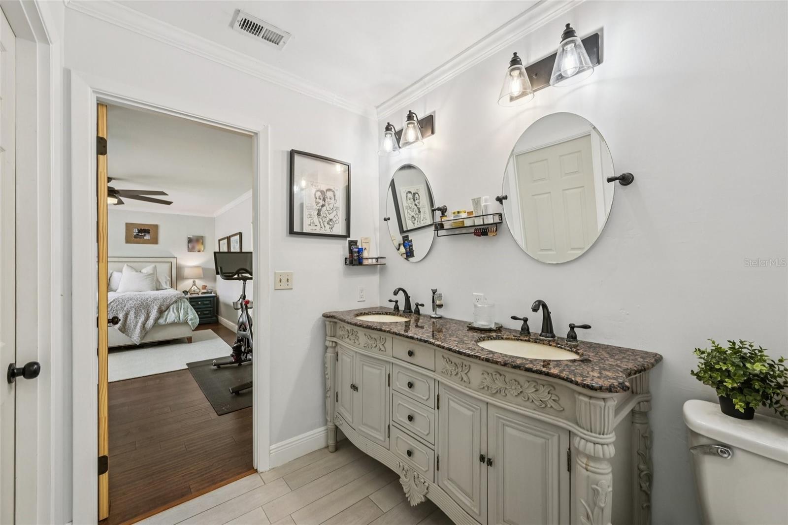 Image 32 of 38 For 808 60th Street Nw