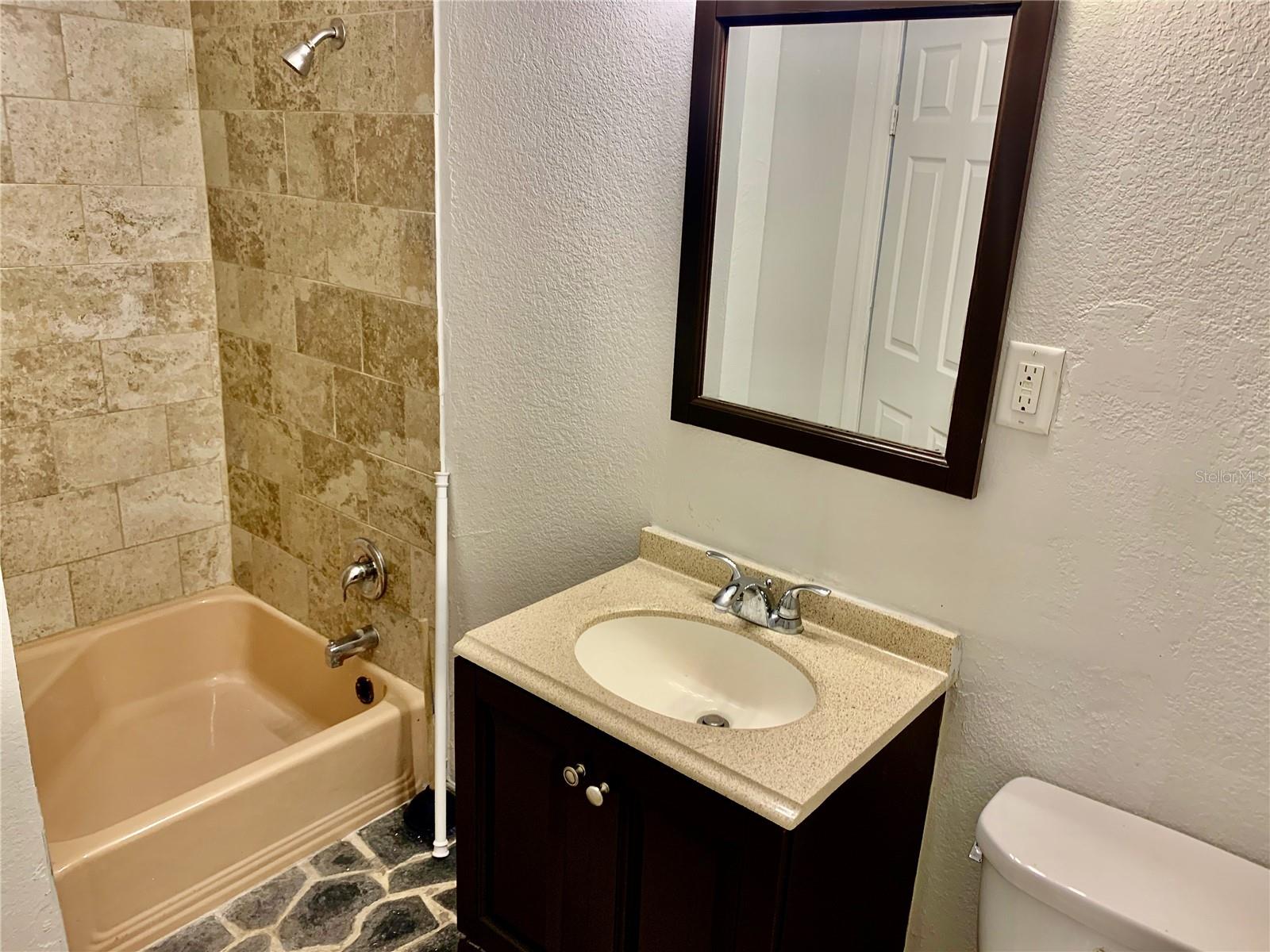 Image 7 of 17 For 2038 19th Avenue W