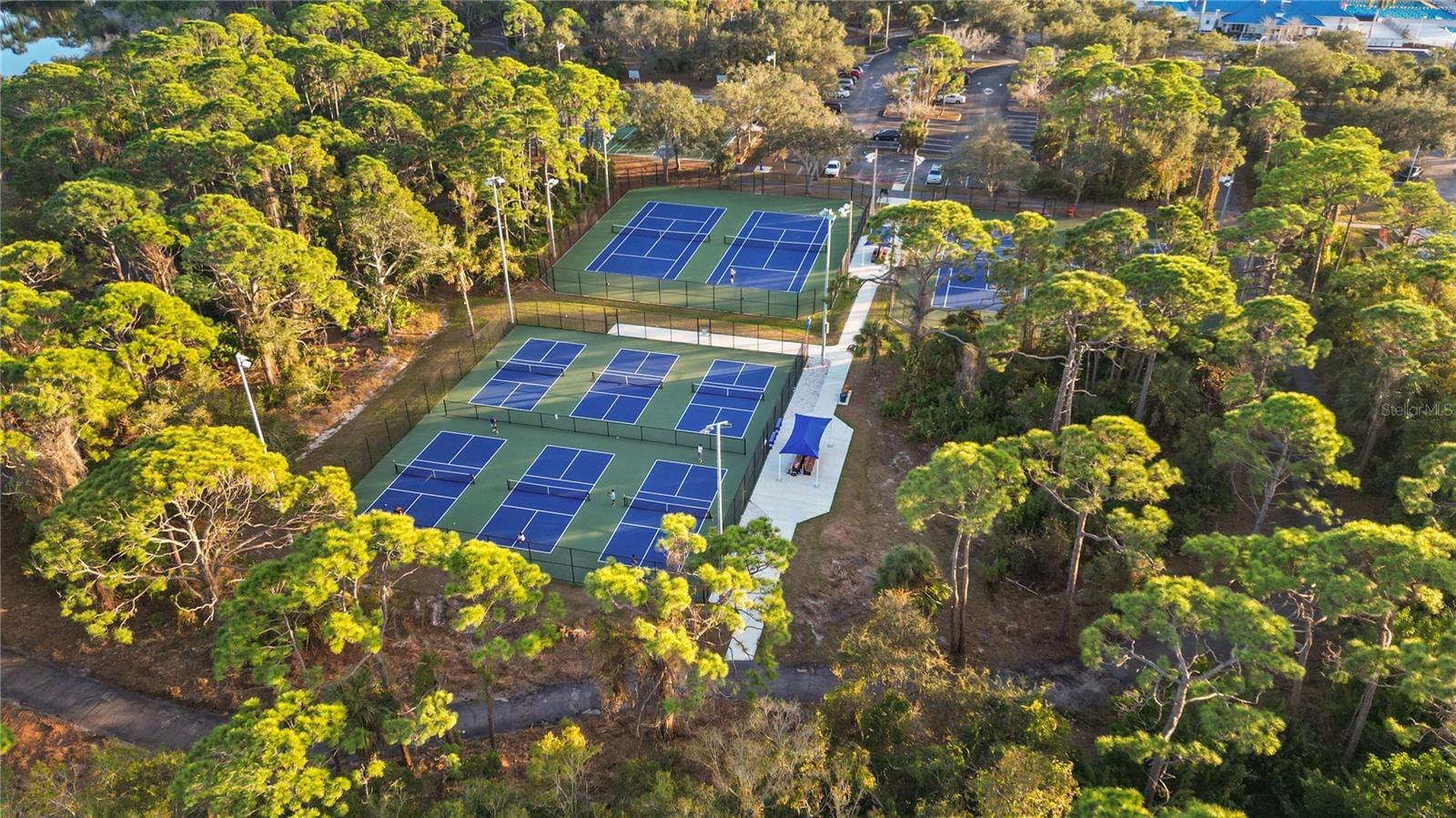 Image 10 of 12 For 4008 Crockers Lake Boulevard 23