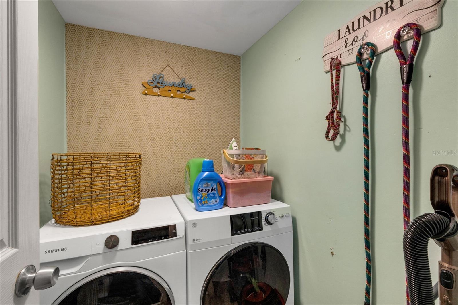 Image 45 of 65 For 1608, 1610, 1612 11th Street W