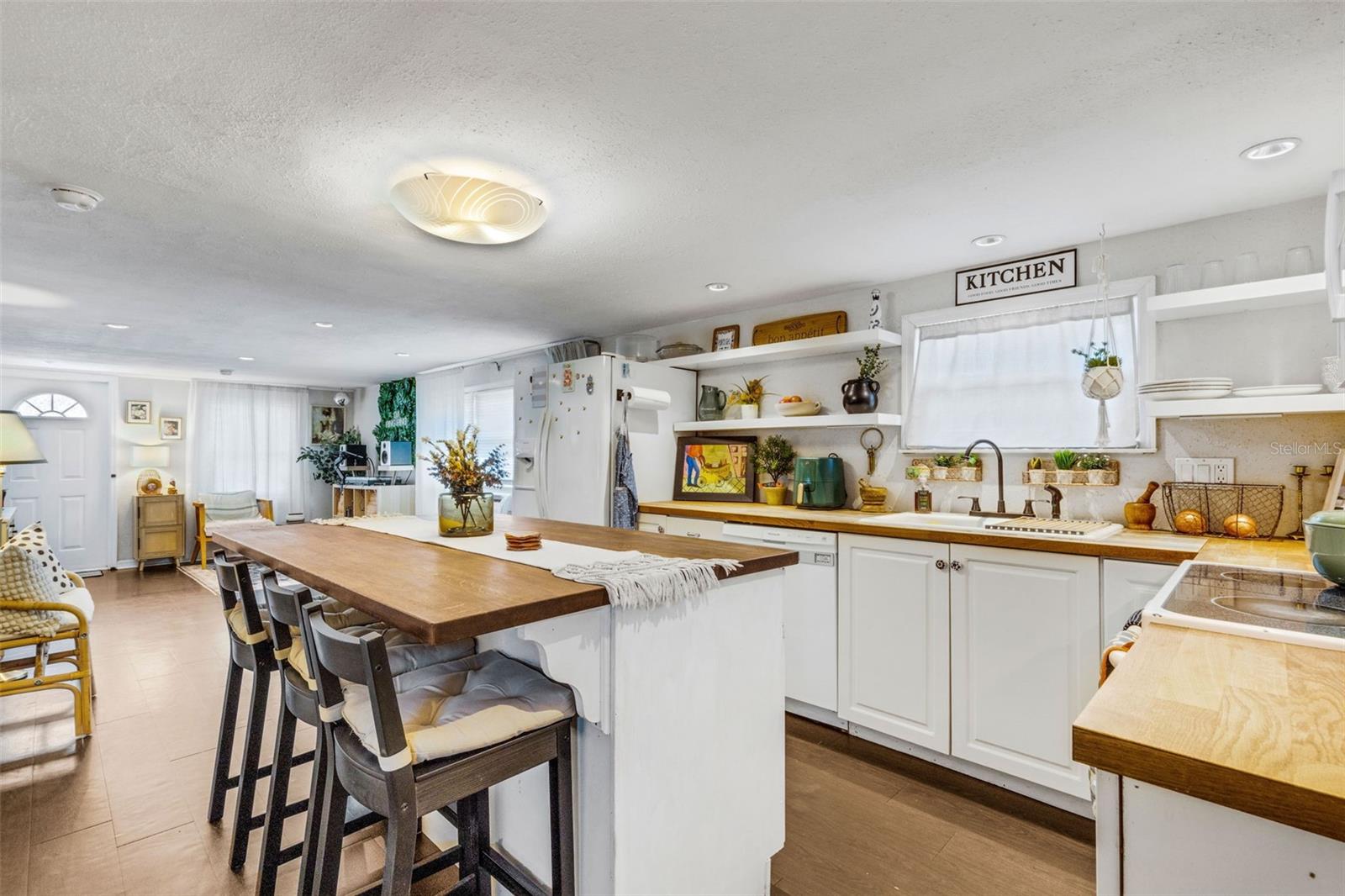 Image 56 of 65 For 1608, 1610, 1612 11th Street W