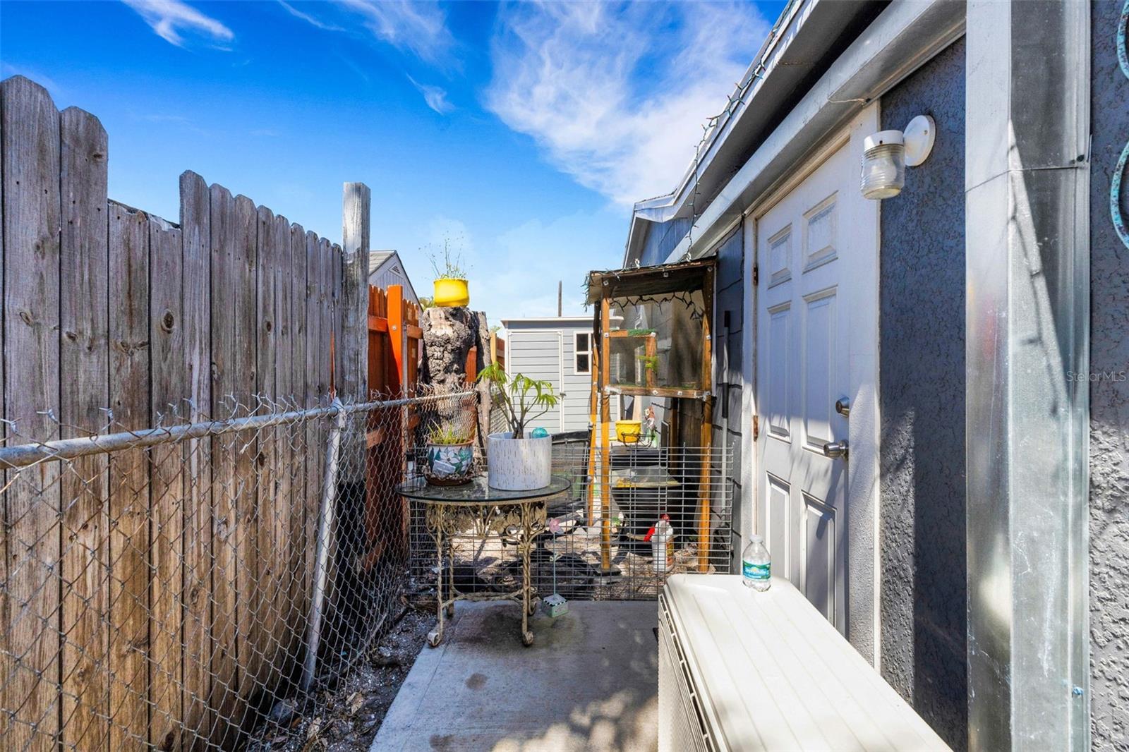 Image 63 of 65 For 1608, 1610, 1612 11th Street W