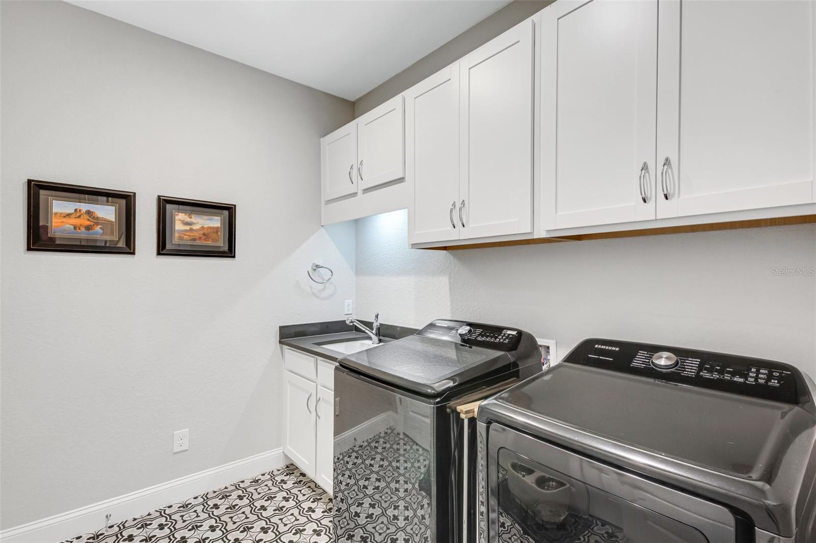 Image 37 of 89 For 617 Mistiflower Circle