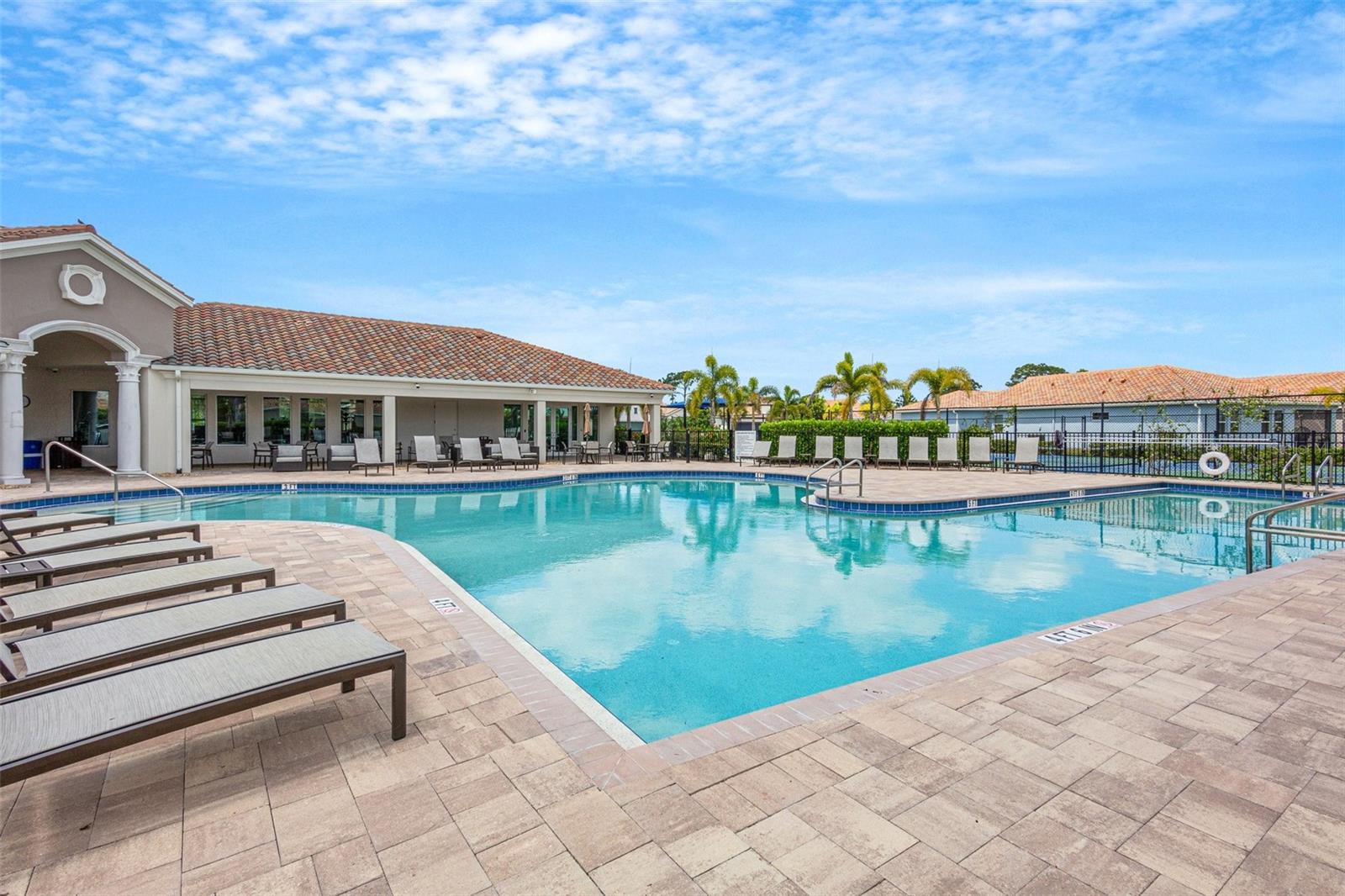 Image 70 of 89 For 617 Mistiflower Circle