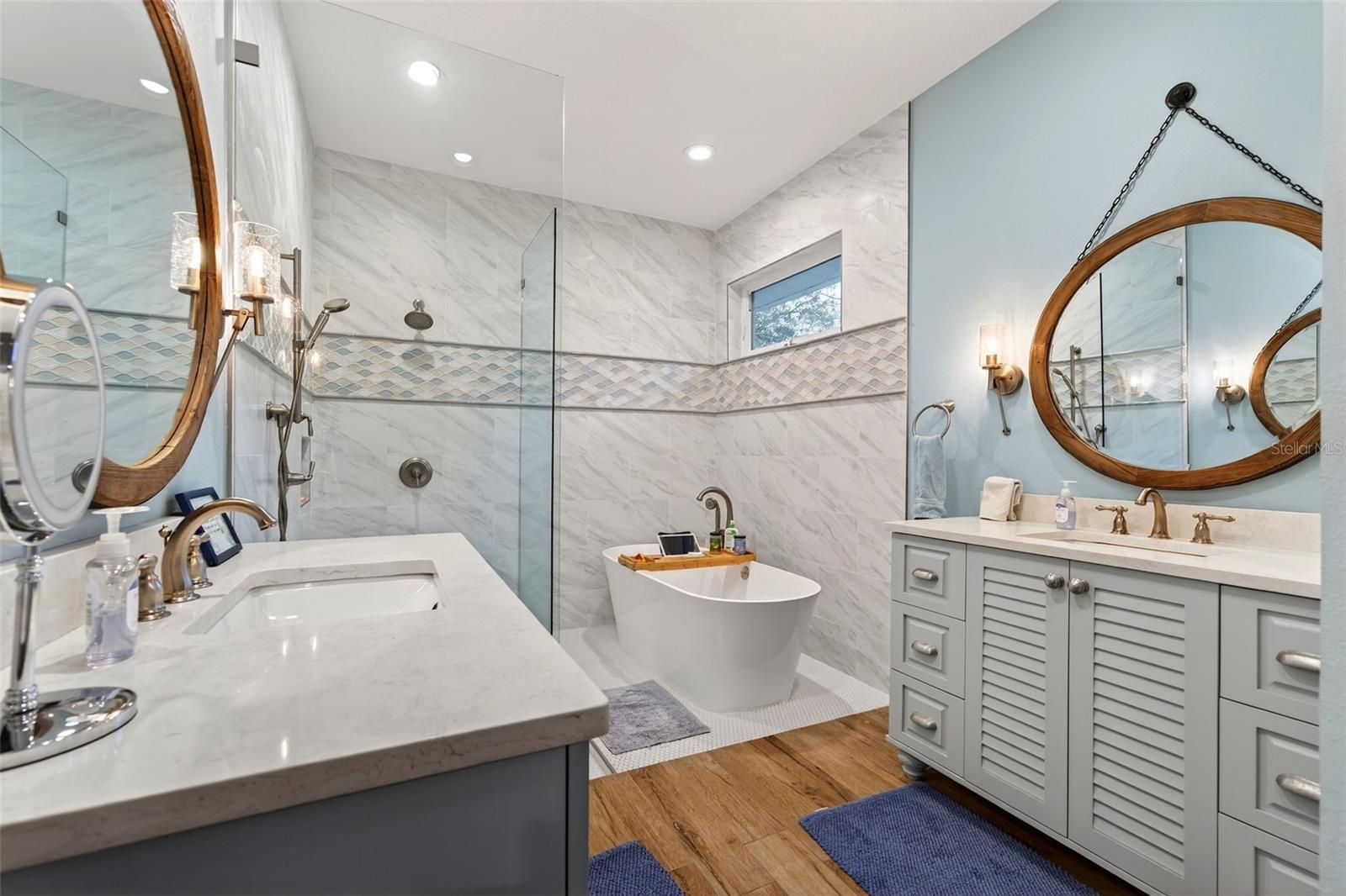 Image 22 of 88 For 7088 Saddle Creek Lane