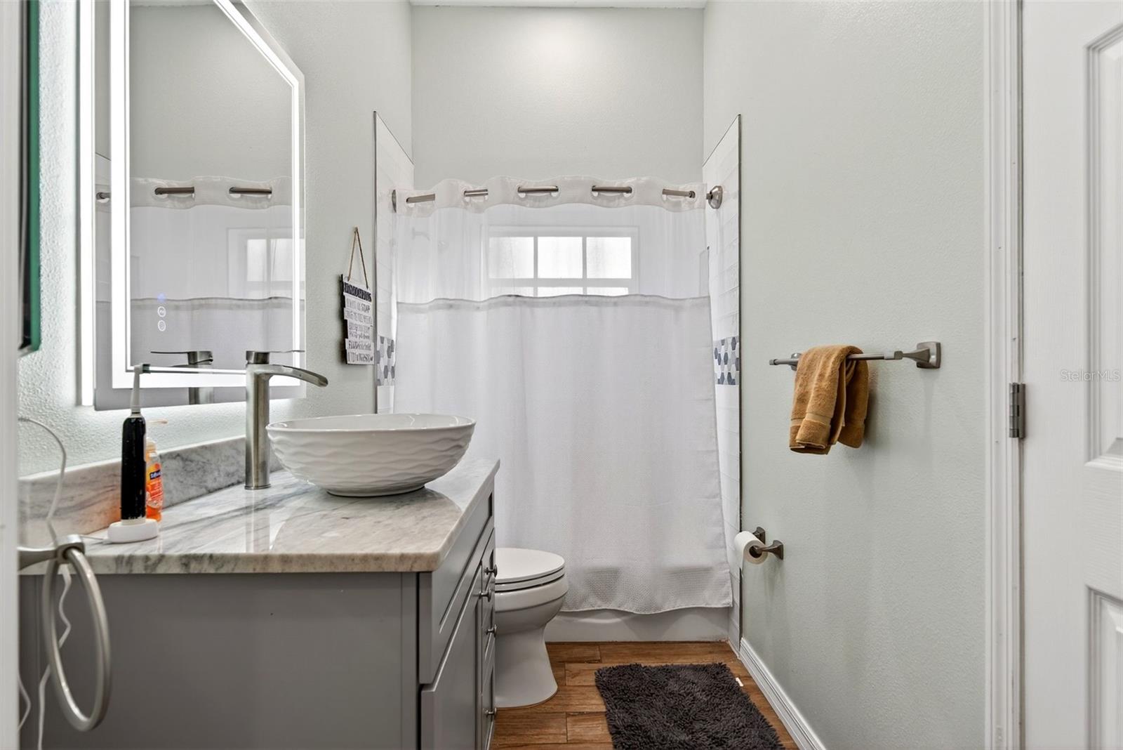 Image 31 of 88 For 7088 Saddle Creek Lane