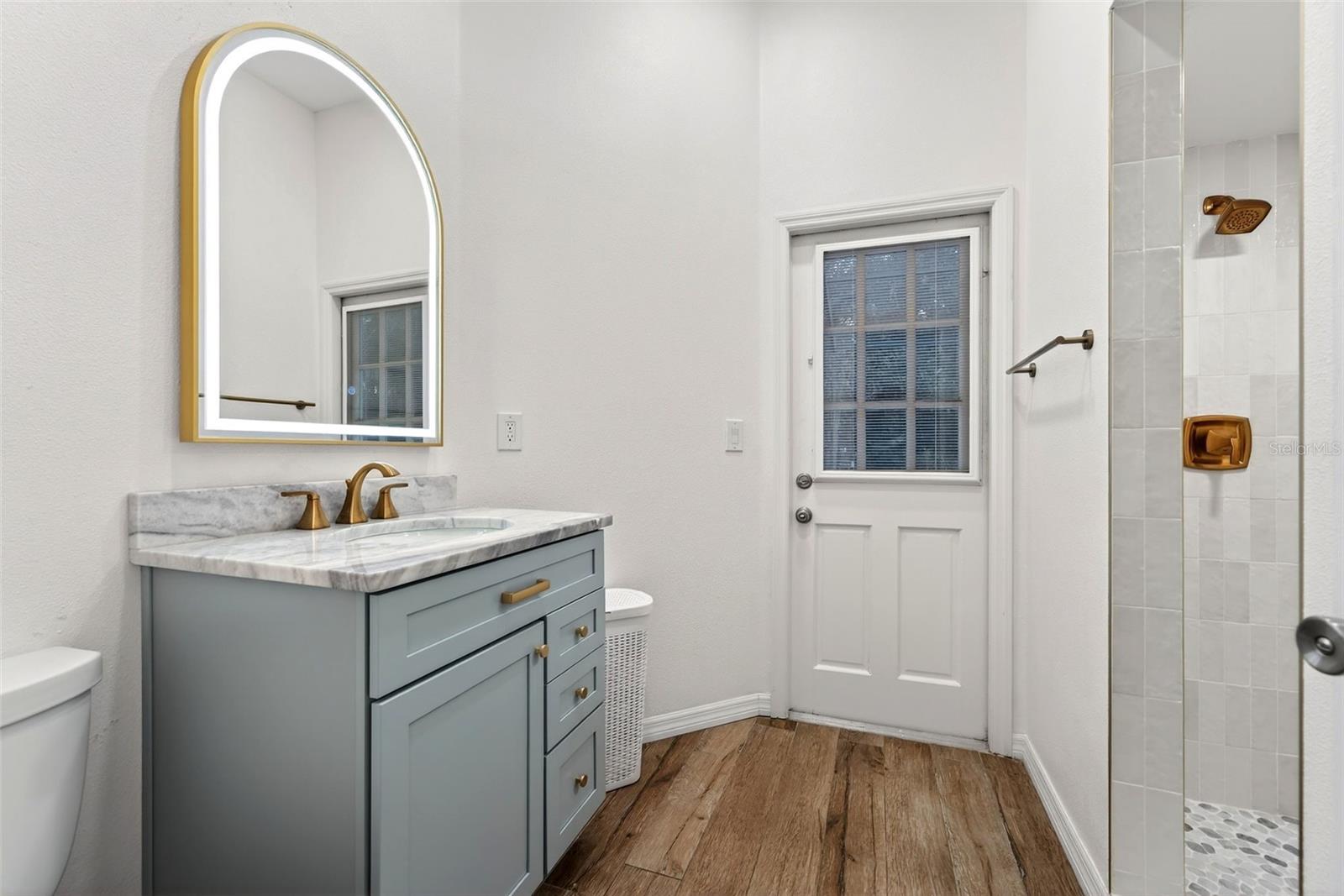 Image 34 of 88 For 7088 Saddle Creek Lane