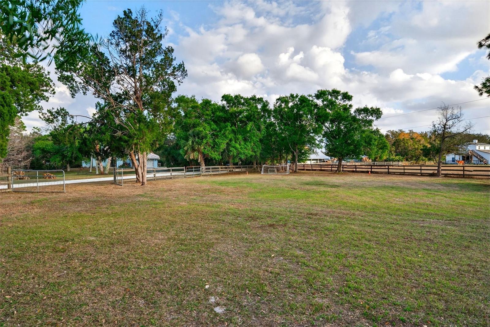 Image 72 of 88 For 7088 Saddle Creek Lane