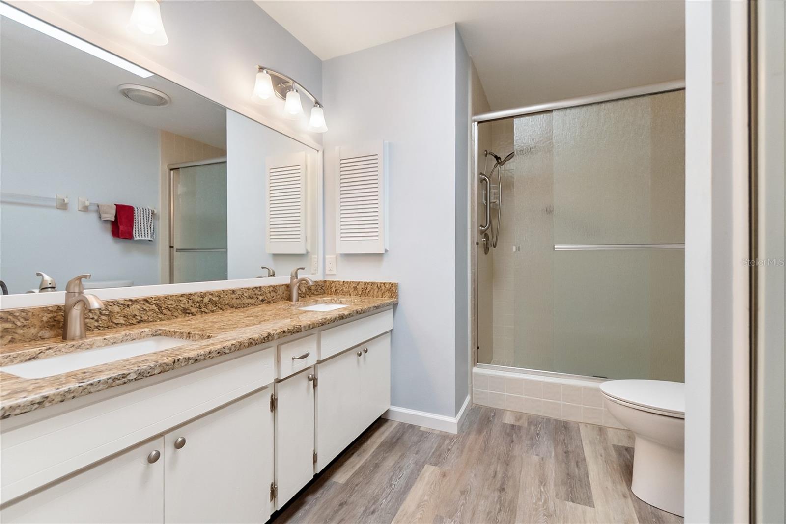 Image 23 of 59 For 720 Sorrento Inlet