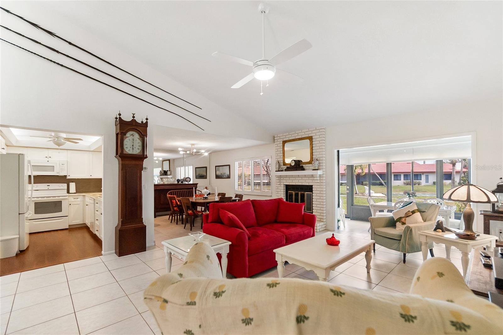 Image 33 of 59 For 720 Sorrento Inlet