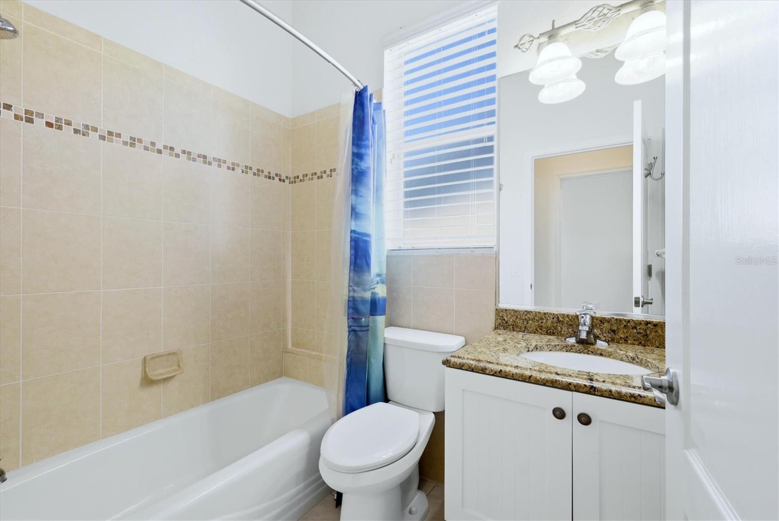 Image 24 of 38 For 8876 Huntington Pointe Drive