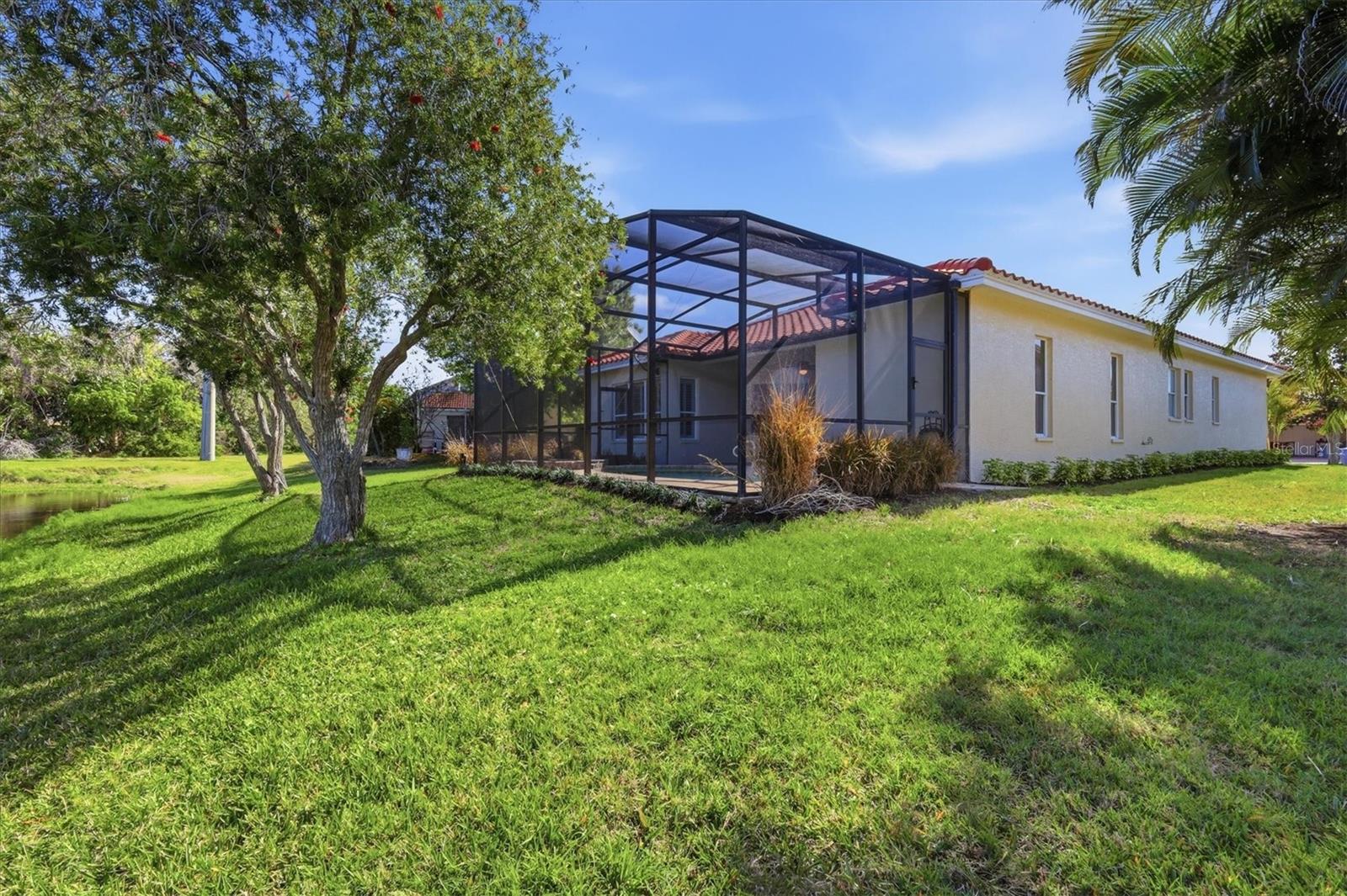 Image 31 of 38 For 8876 Huntington Pointe Drive