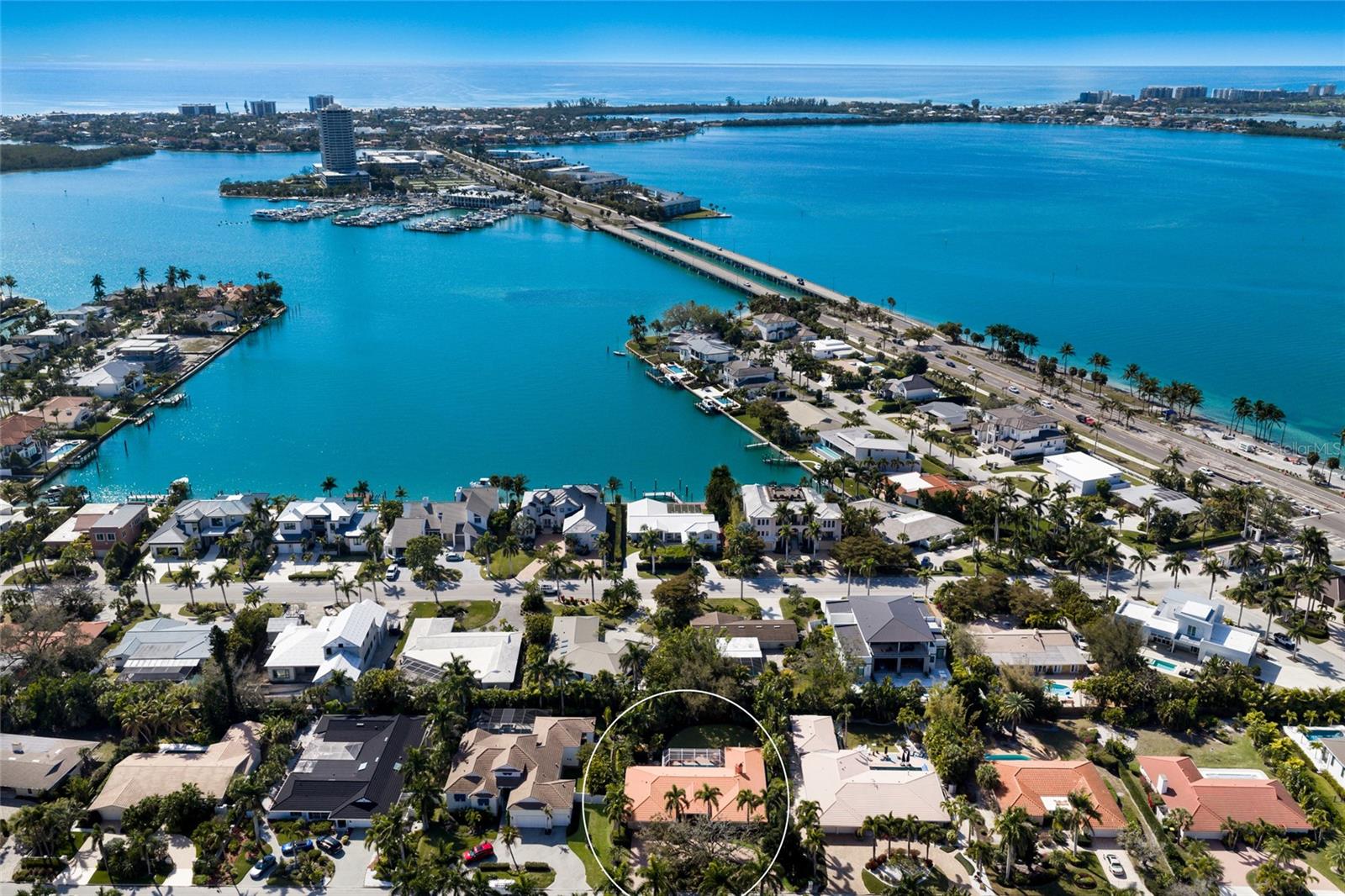 Image 4 of 43 For 218 Robin Drive