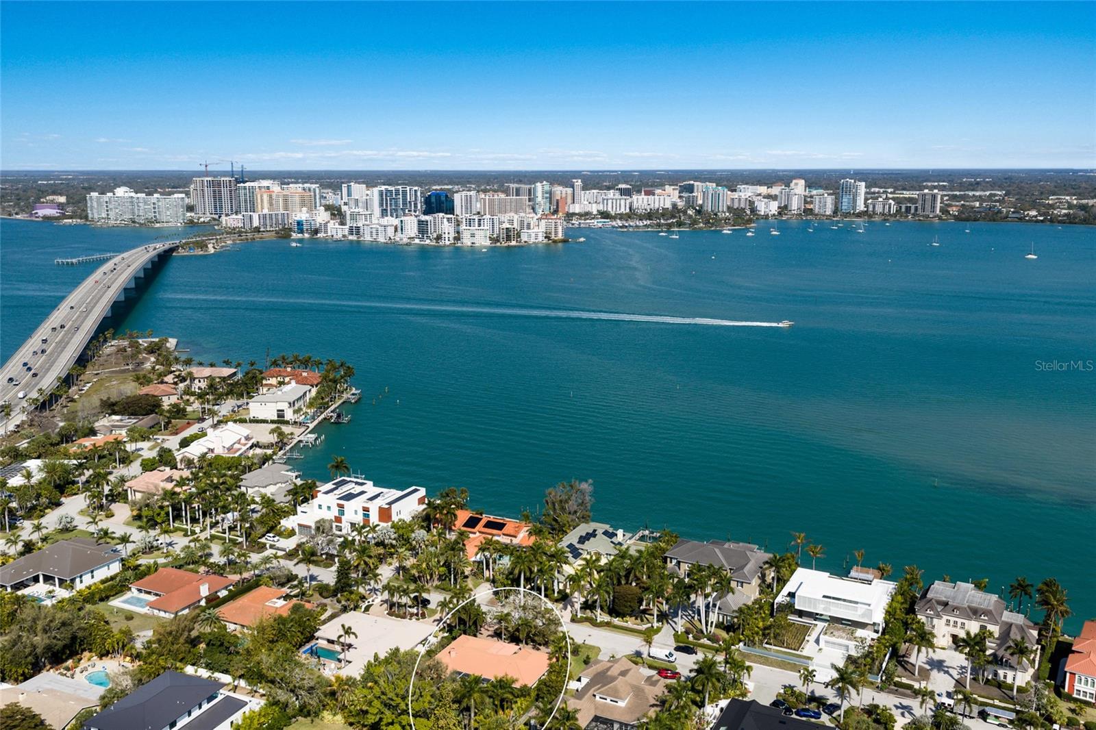 Image 5 of 43 For 218 Robin Drive