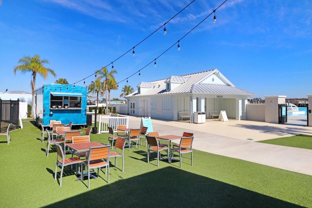 Image 35 of 39 For 31210 Penny Surf Loop