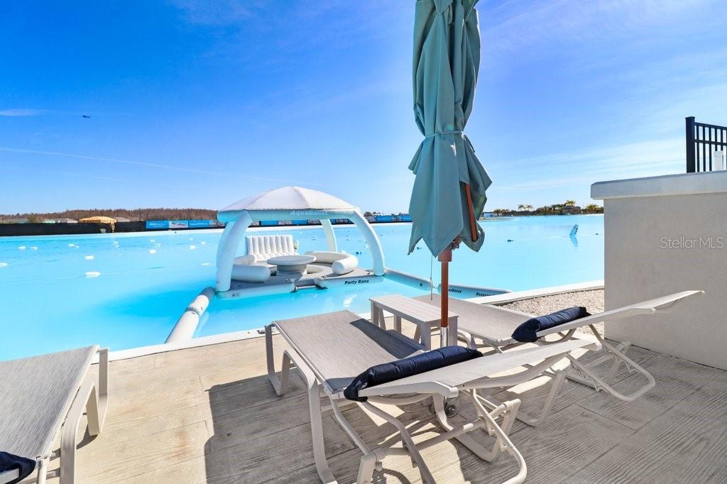 Image 38 of 39 For 31210 Penny Surf Loop