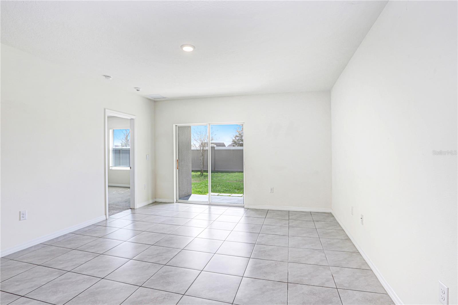 Image 7 of 39 For 31210 Penny Surf Loop