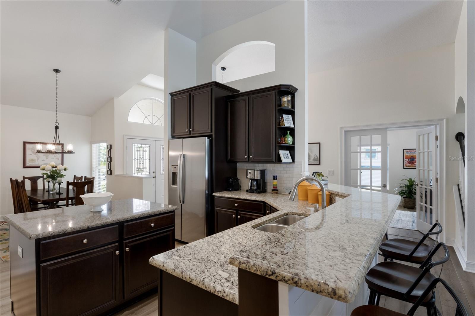 Image 11 of 72 For 12002 Forest Park Circle