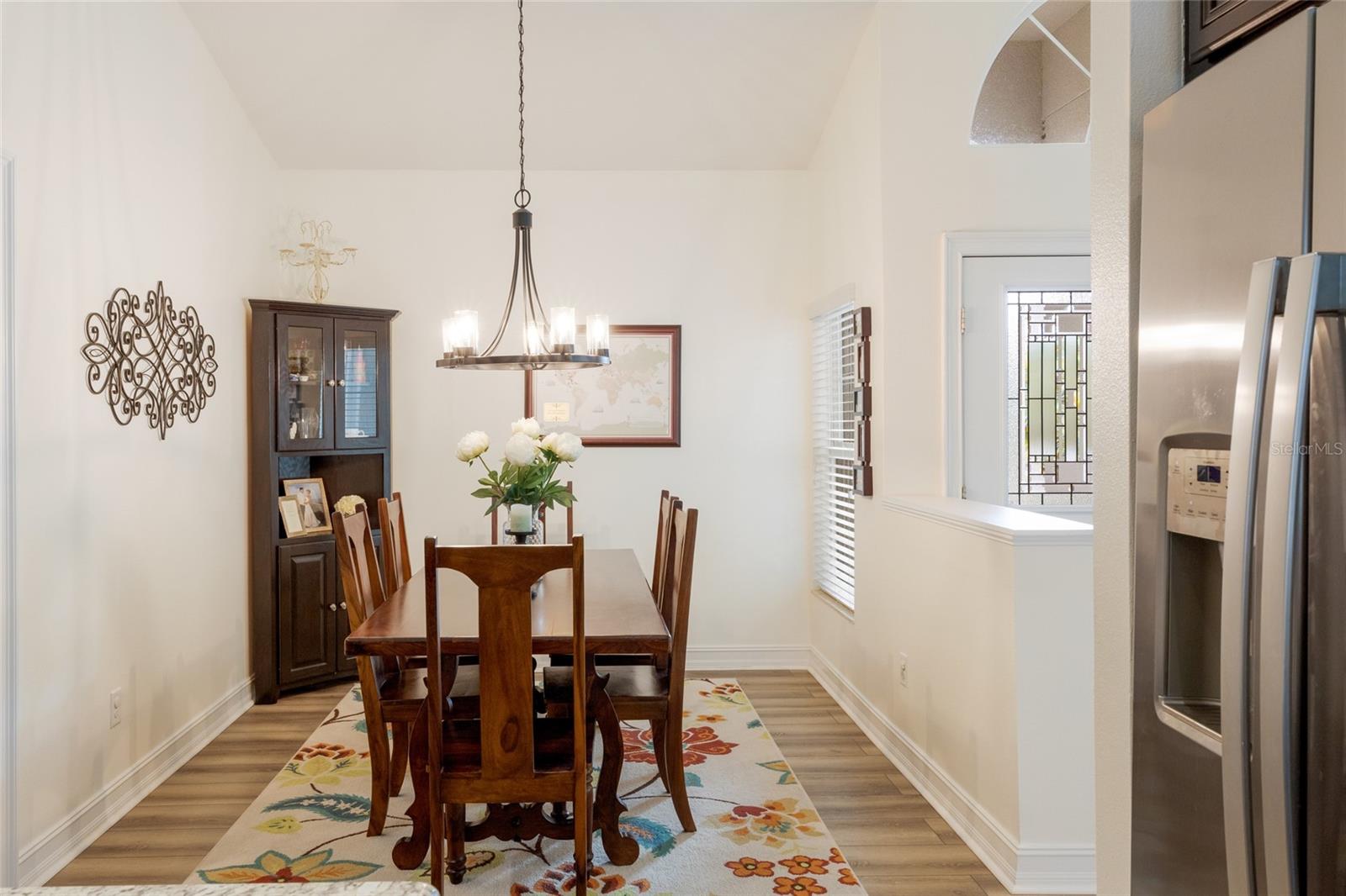 Image 12 of 72 For 12002 Forest Park Circle