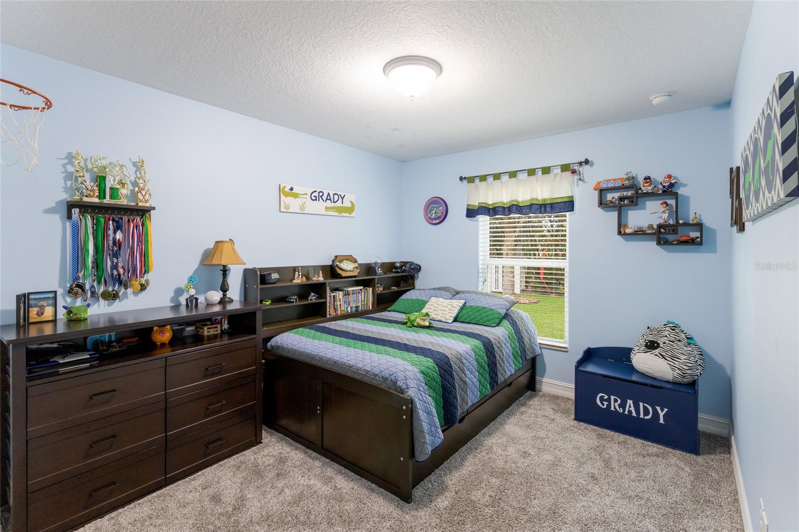 Image 28 of 72 For 12002 Forest Park Circle