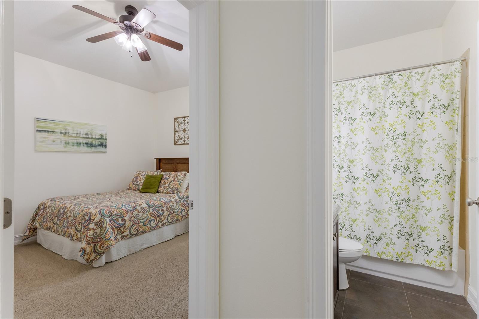 Image 44 of 72 For 12002 Forest Park Circle