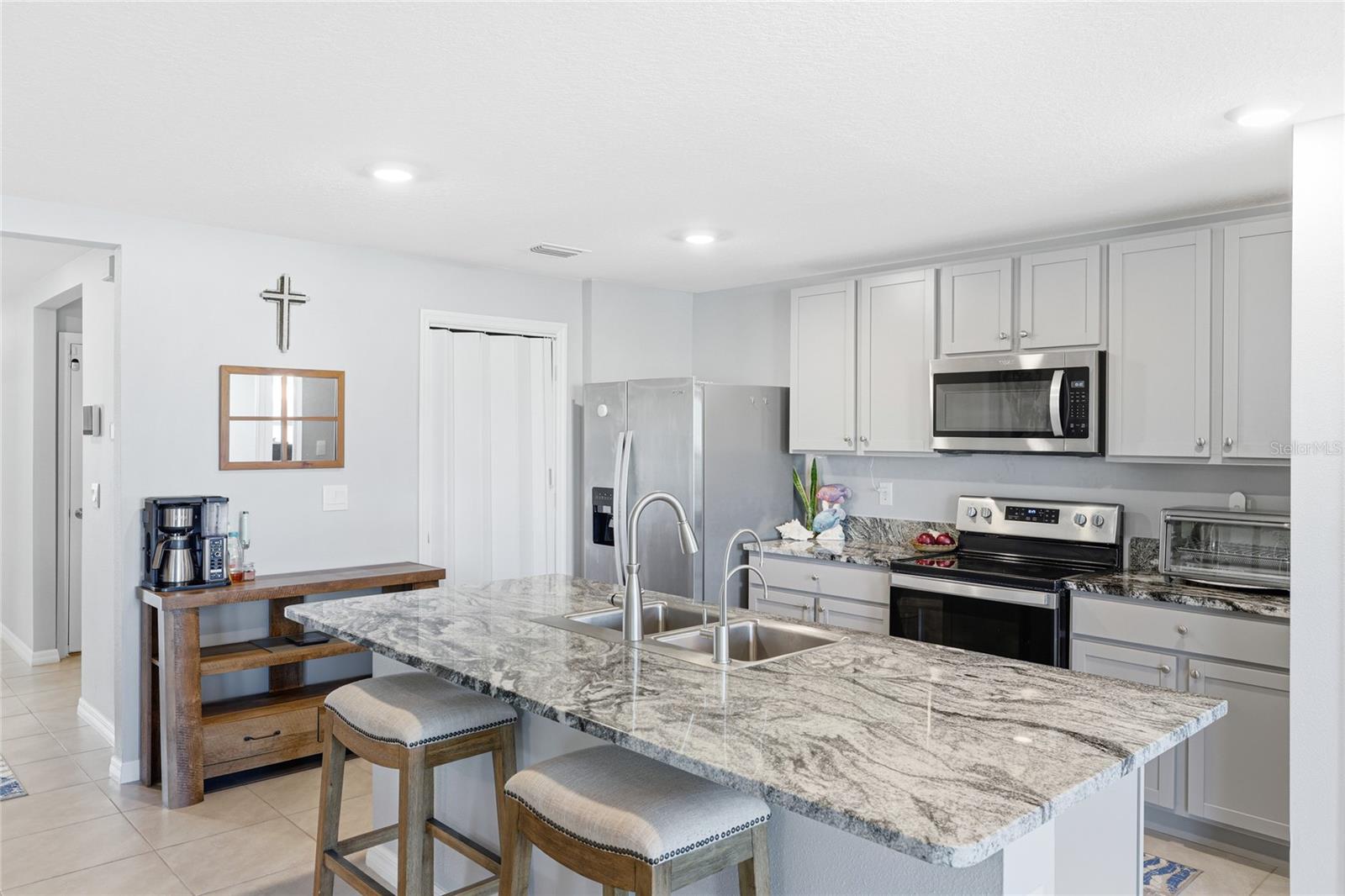 Image 9 of 48 For 5217 Song Sparrow Terrace