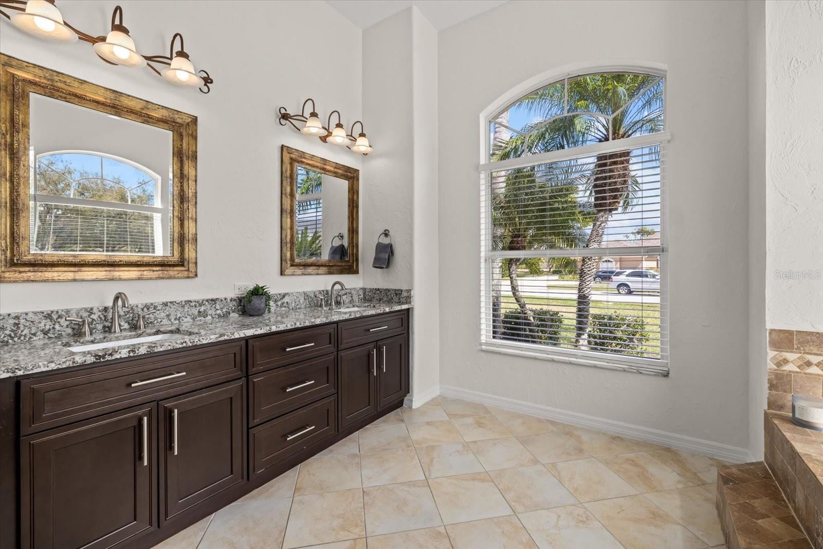 Image 13 of 51 For 6916 Riversedge Street Circle