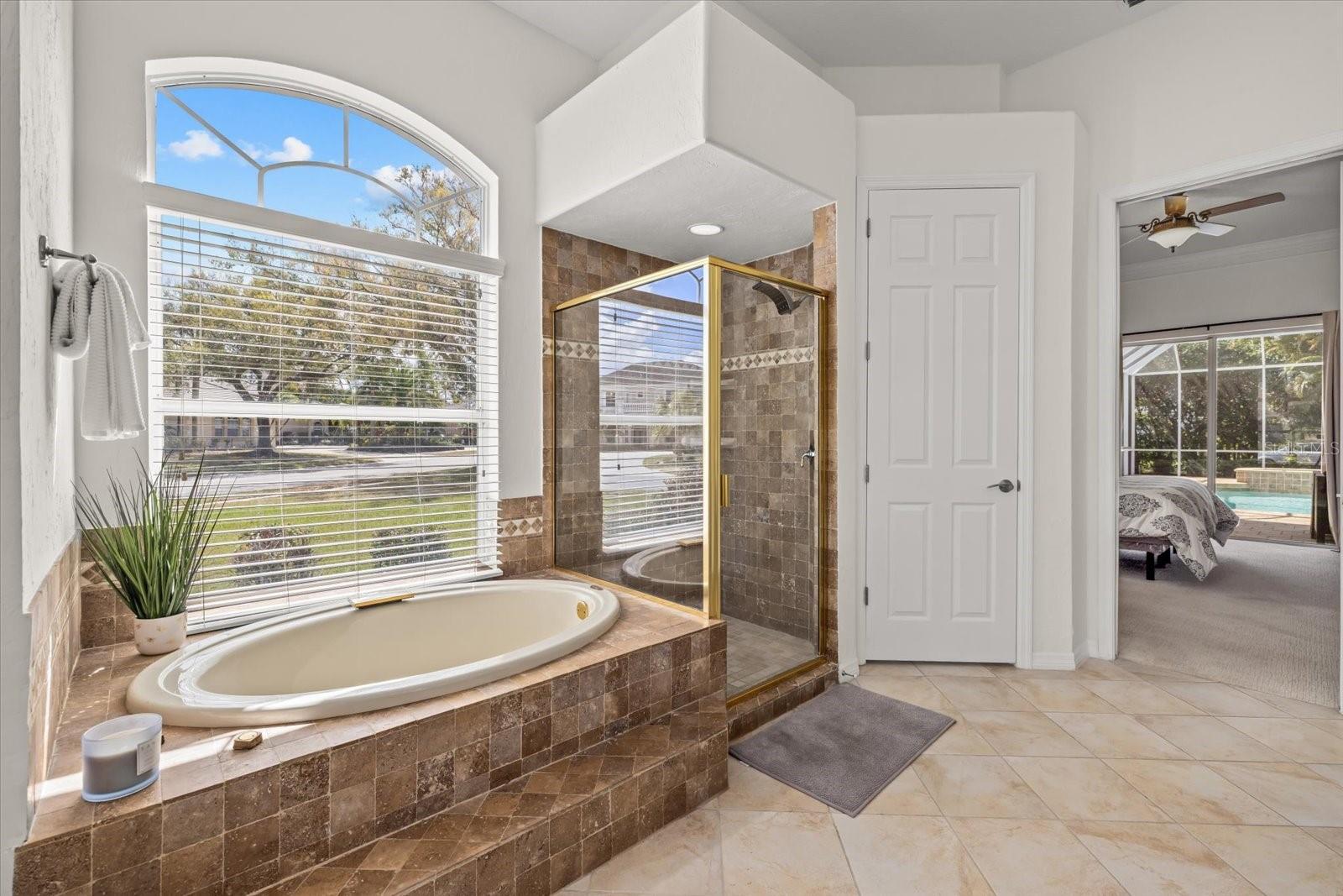 Image 14 of 51 For 6916 Riversedge Street Circle