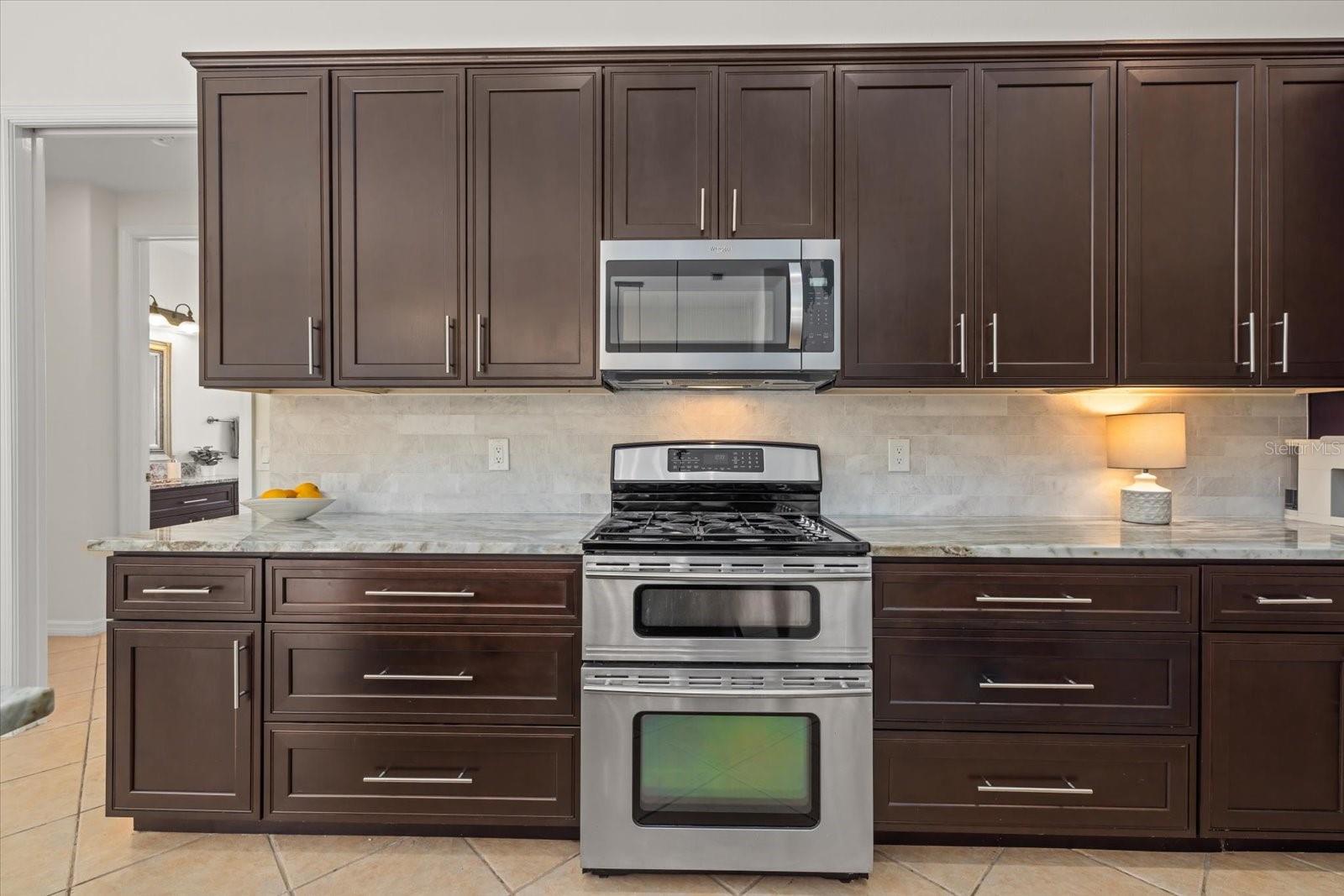 Image 21 of 51 For 6916 Riversedge Street Circle