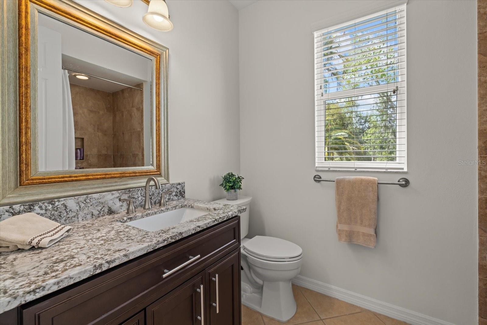 Image 26 of 51 For 6916 Riversedge Street Circle