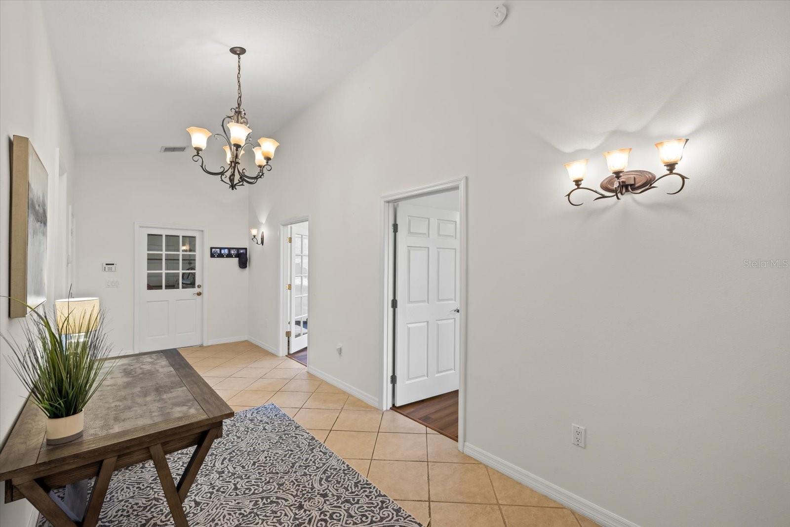 Image 33 of 51 For 6916 Riversedge Street Circle