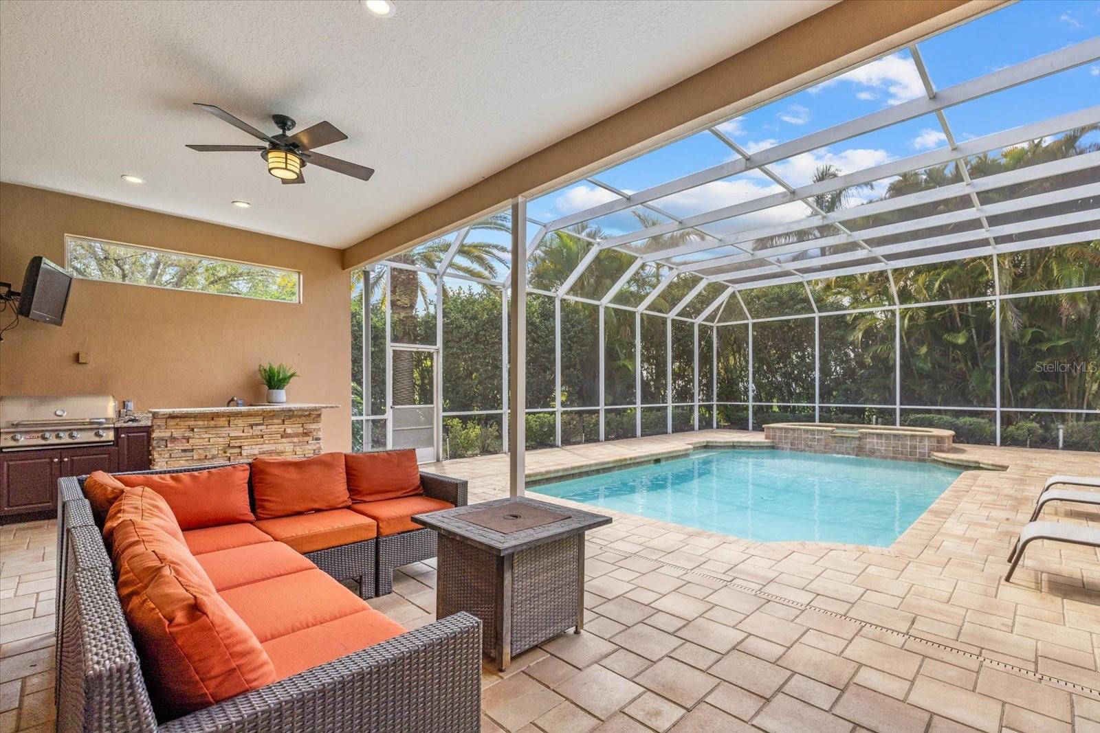 Image 38 of 51 For 6916 Riversedge Street Circle