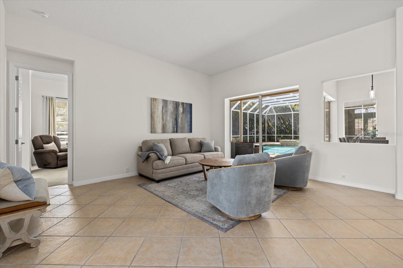 Image 6 of 51 For 6916 Riversedge Street Circle