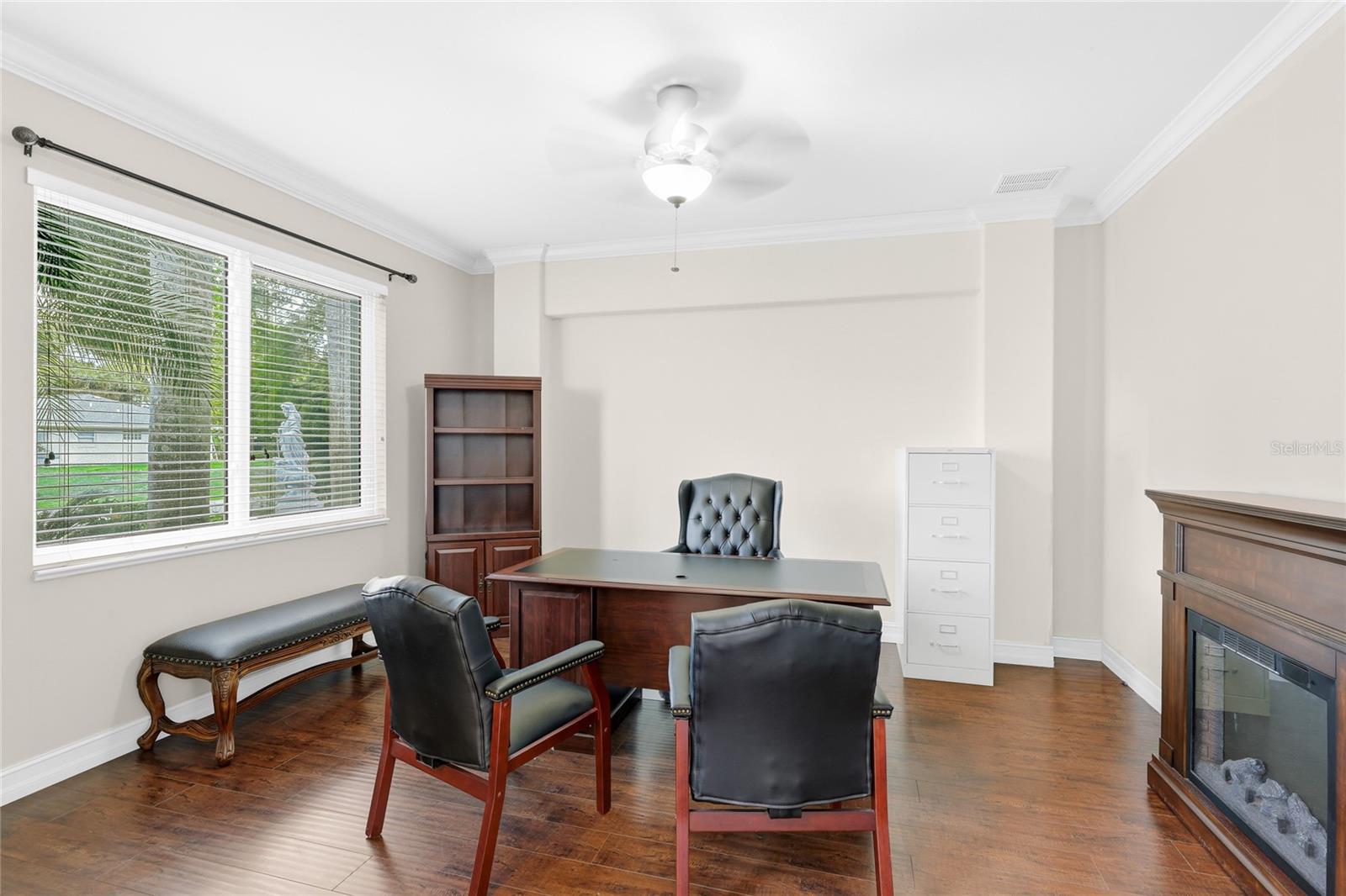 Image 16 of 46 For 4228 Birnam Terrace