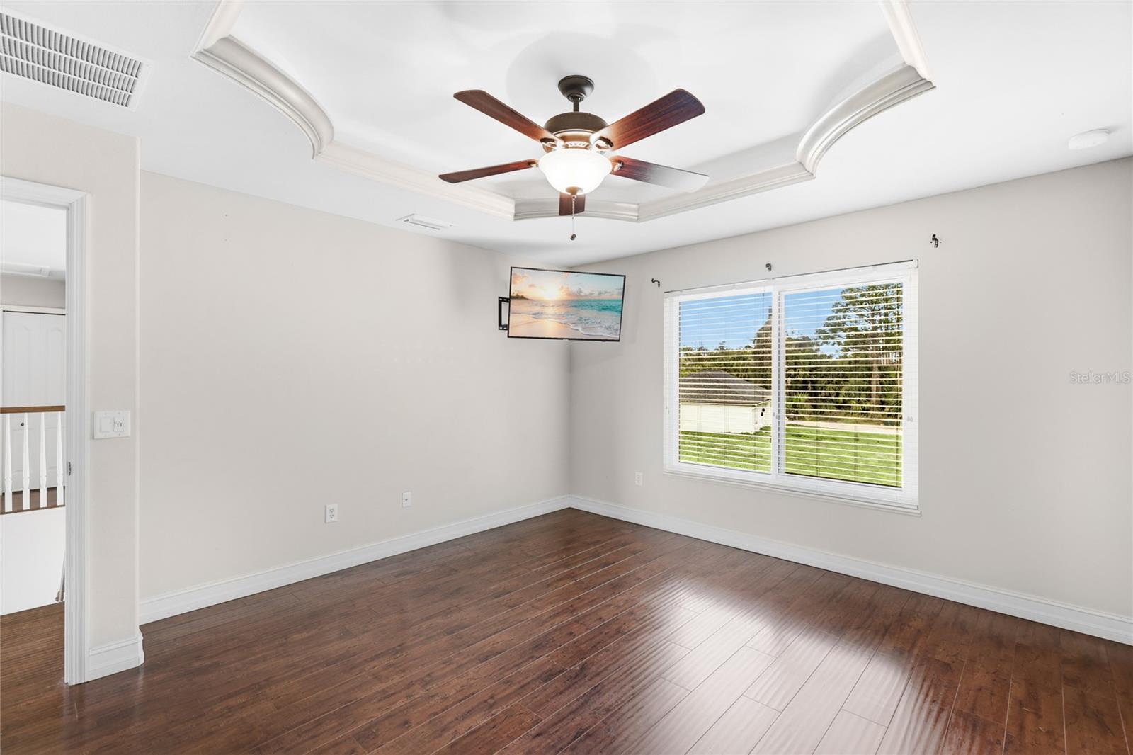 Image 25 of 46 For 4228 Birnam Terrace