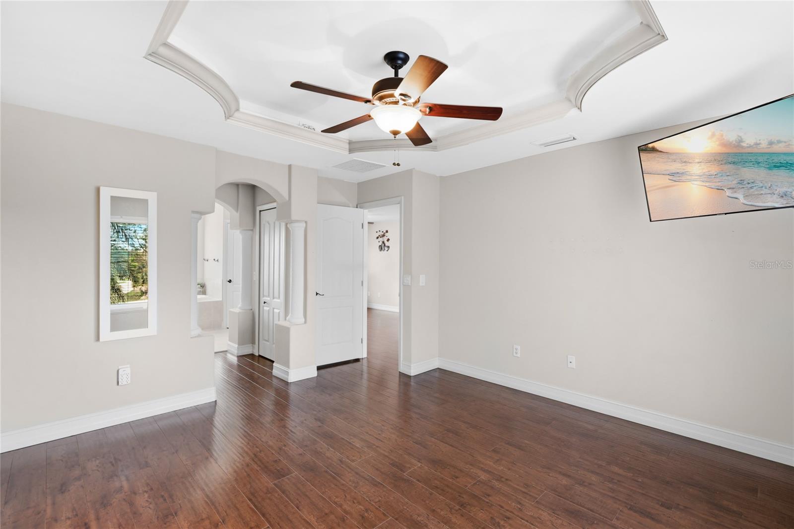 Image 26 of 46 For 4228 Birnam Terrace