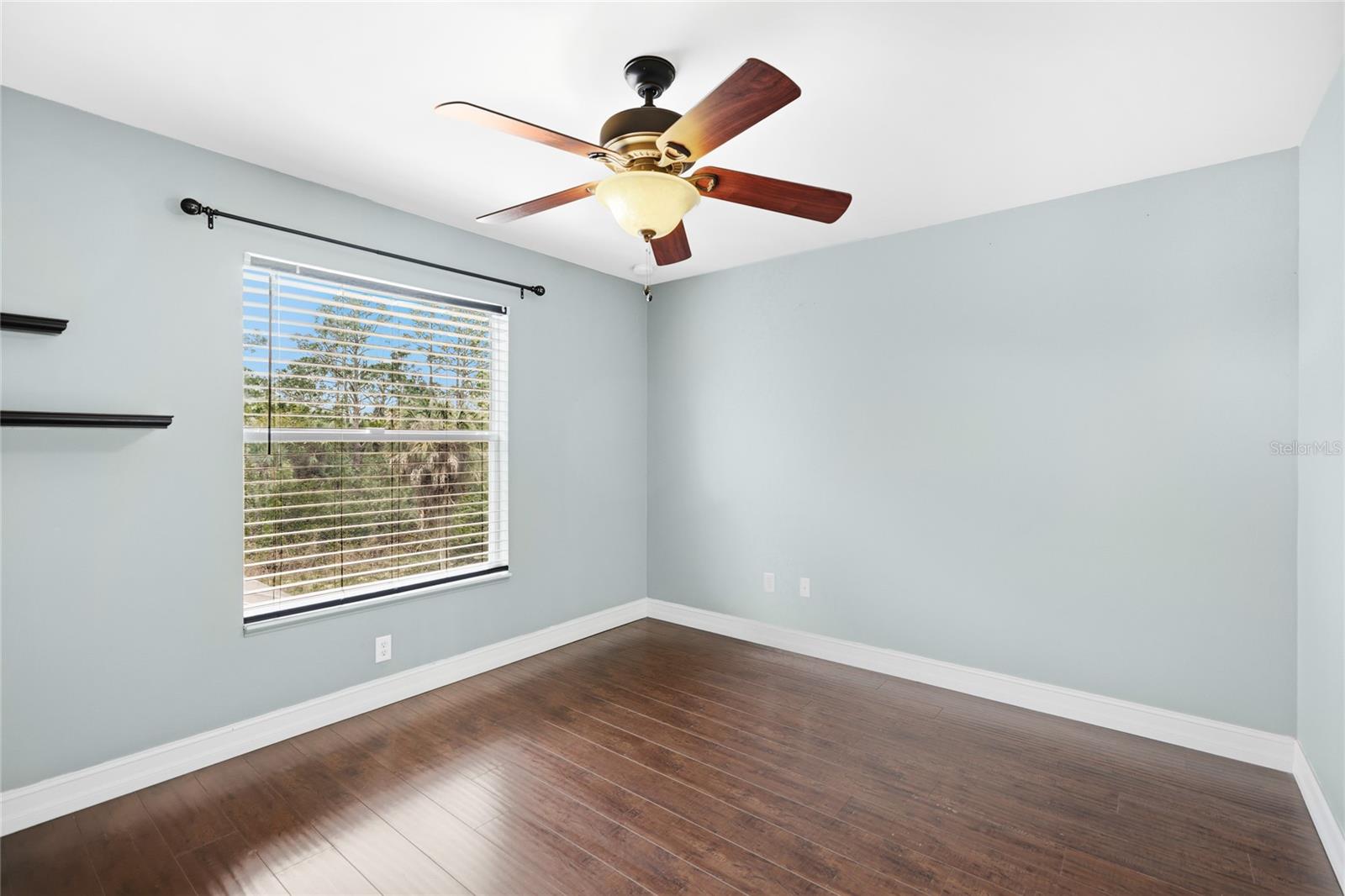 Image 31 of 46 For 4228 Birnam Terrace