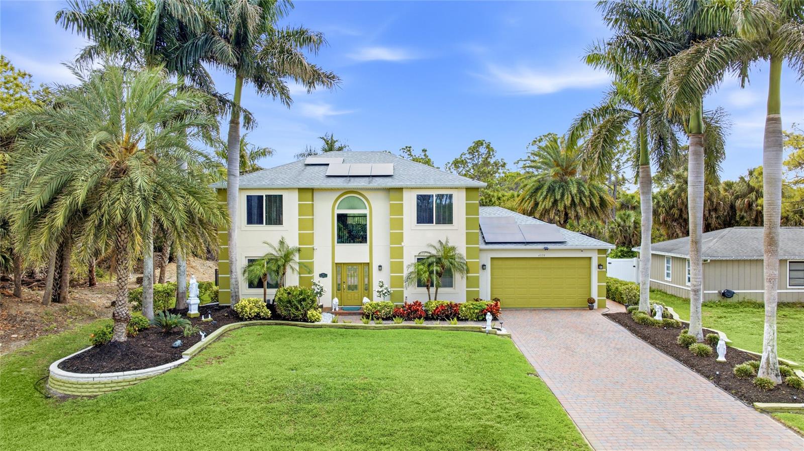 Image 45 of 46 For 4228 Birnam Terrace