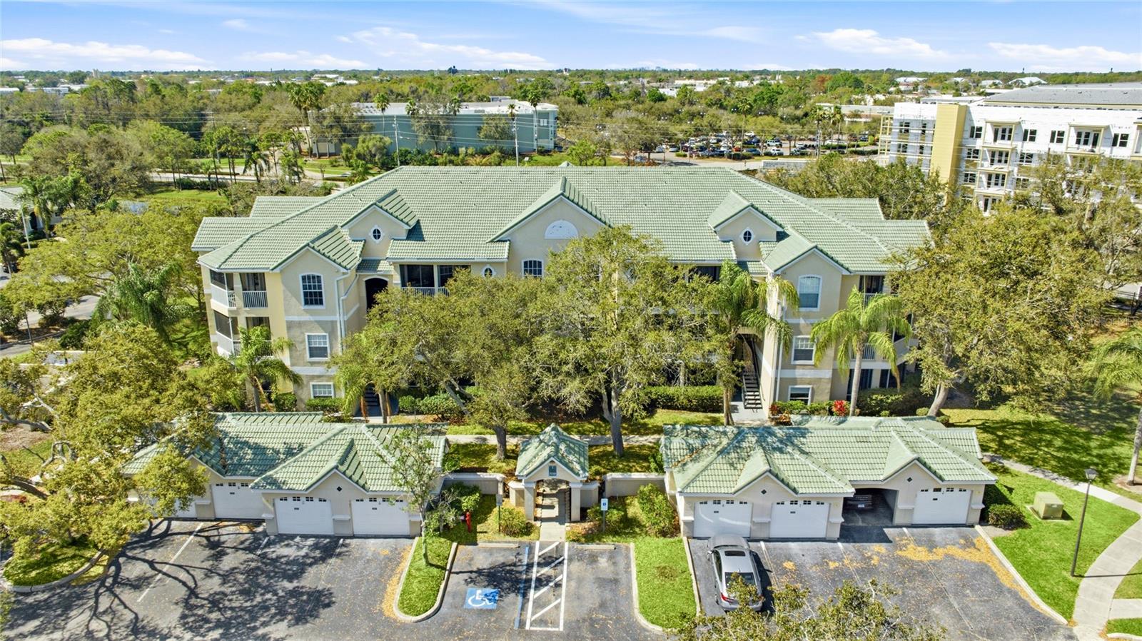 Image 25 of 35 For 5110 Northridge Road 203