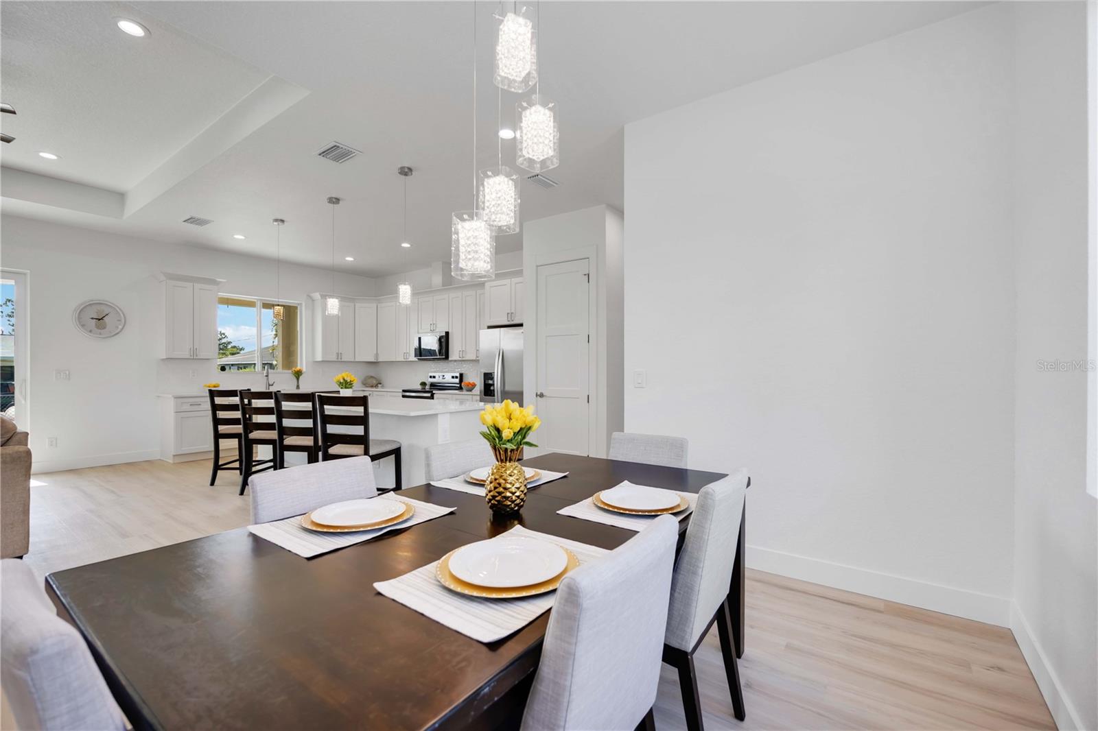 Image 11 of 65 For 6146 Grandeur Street