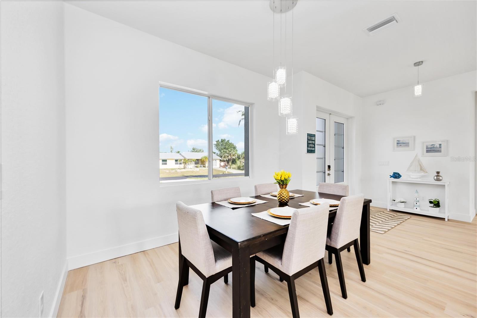 Image 13 of 65 For 6146 Grandeur Street