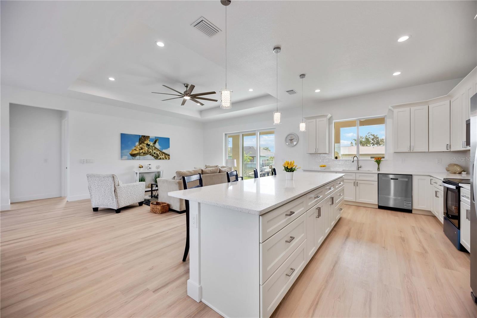 Image 23 of 65 For 6146 Grandeur Street