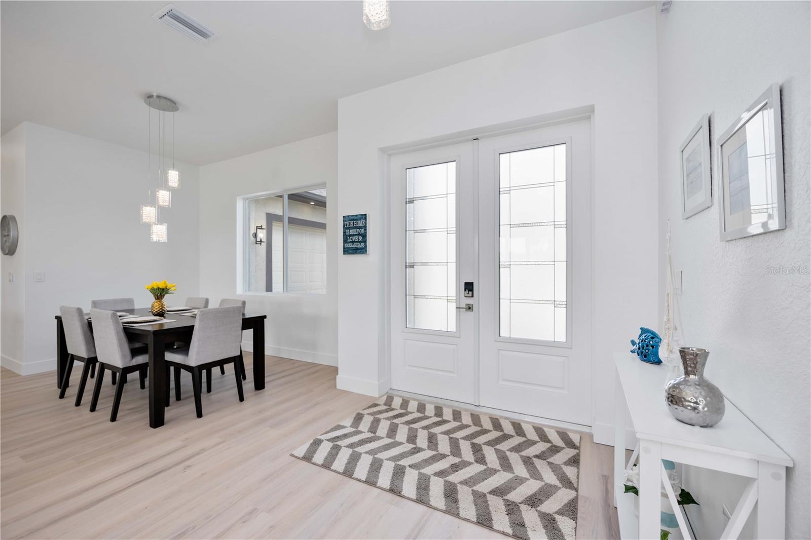 Image 7 of 65 For 6146 Grandeur Street